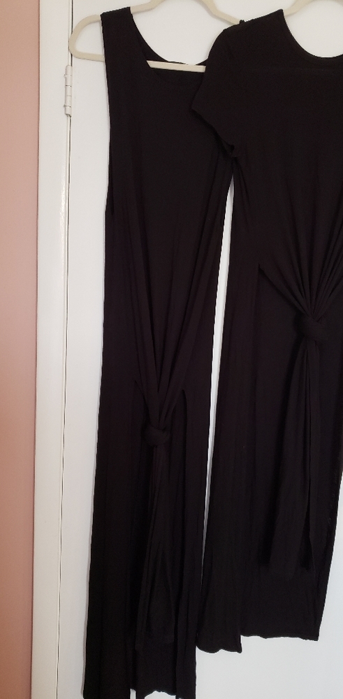 2 Set Black Shirts
